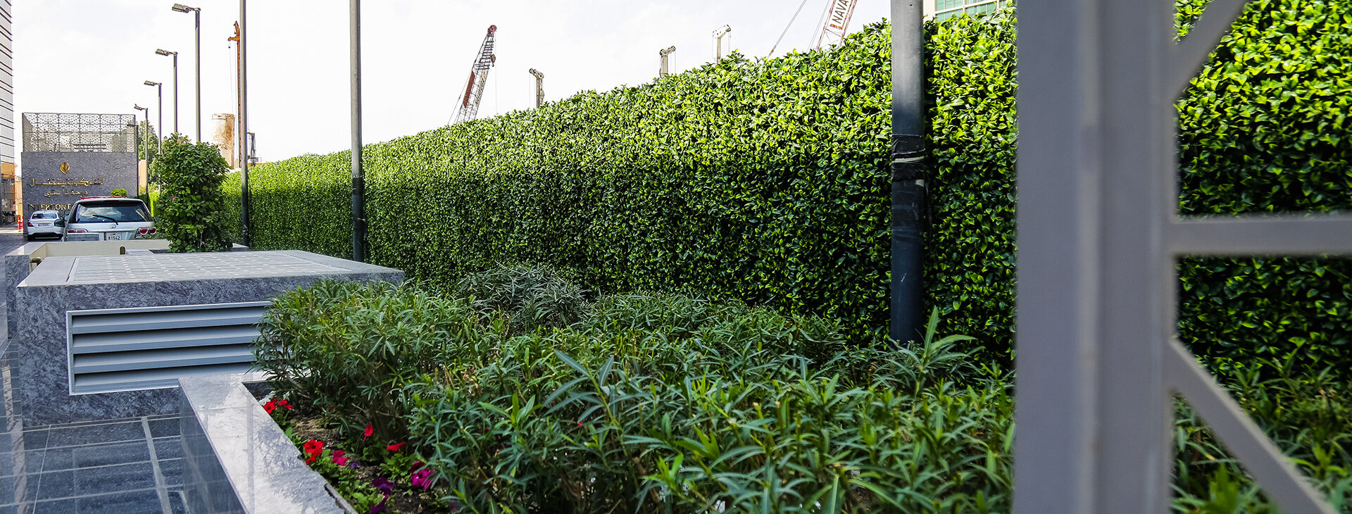 We specialize in providing artificial green walls, we are known for being experts in the artificial green industry. 